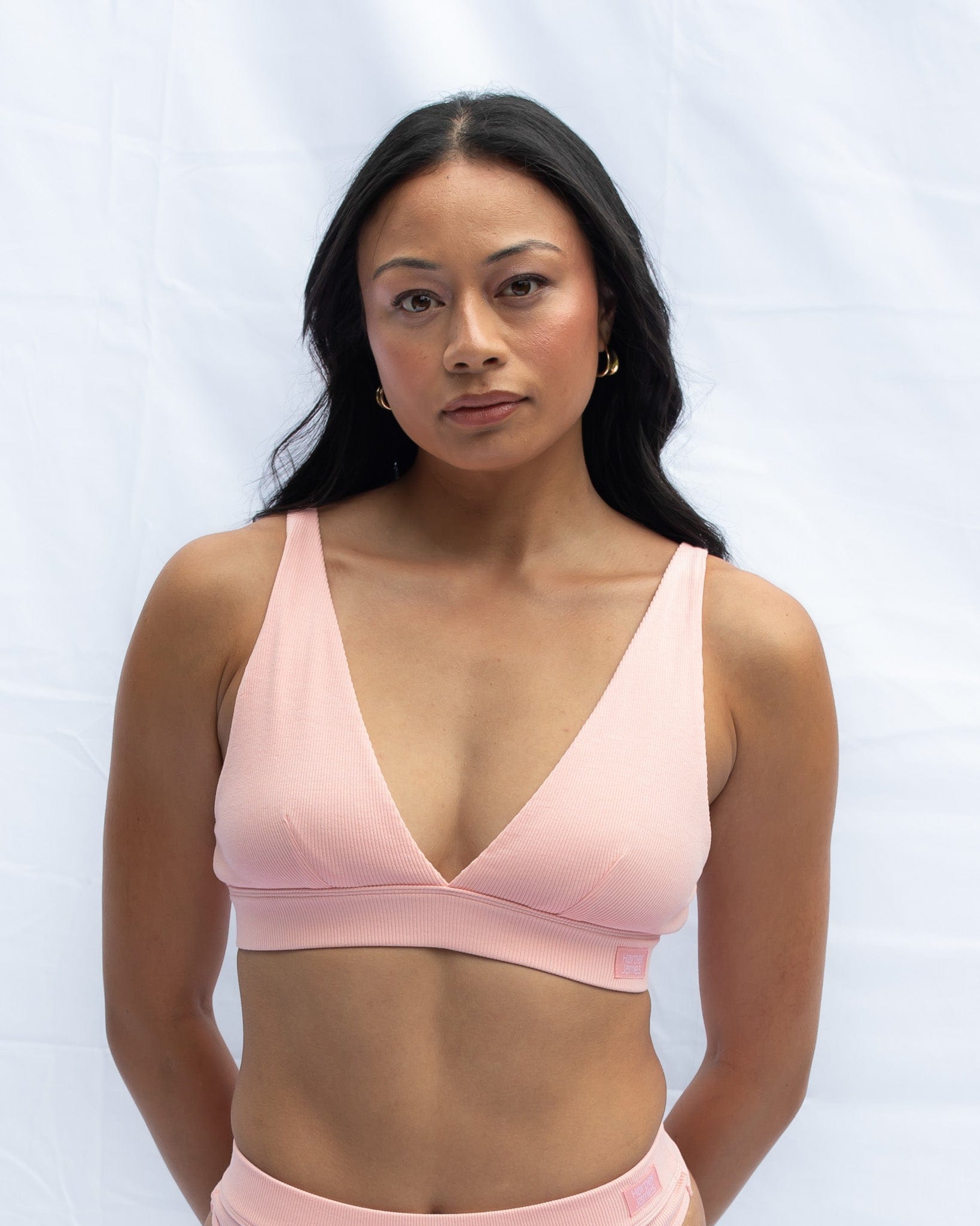 Plunge bra blush pink wireless 